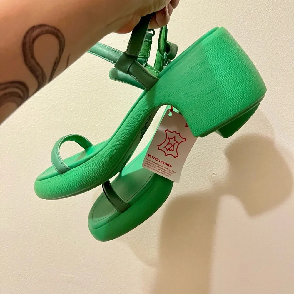 Camper Thelma Green Block Heel Sandals - Picture 2 of 5